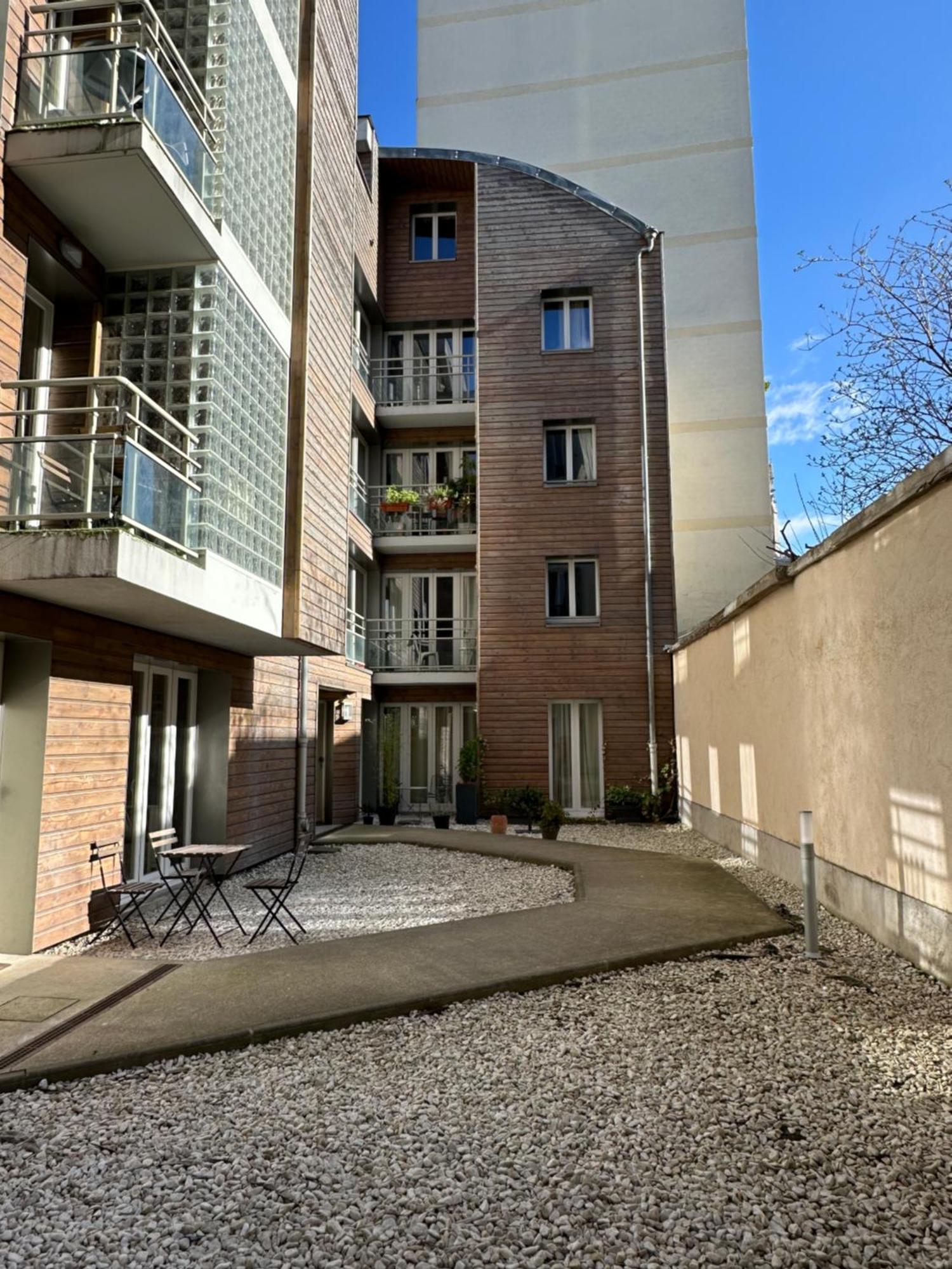 Villette - Buttes Chaumont'S Park -Entire Flats Παρίσι Εξωτερικό φωτογραφία